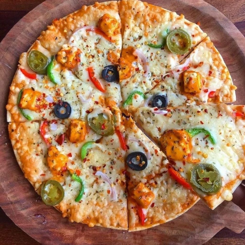 tandoori paneer pizza