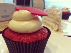Red velvet| Cupcake at cocoa drama