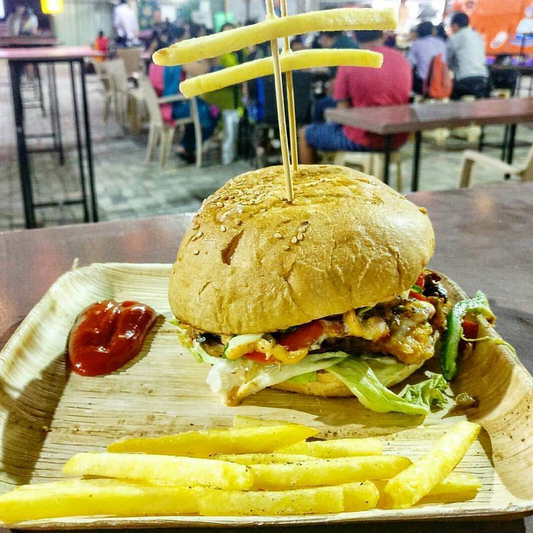 Food Truck Park: Burger With Fries | Best Dishes In Ahmedabad: Part 19
