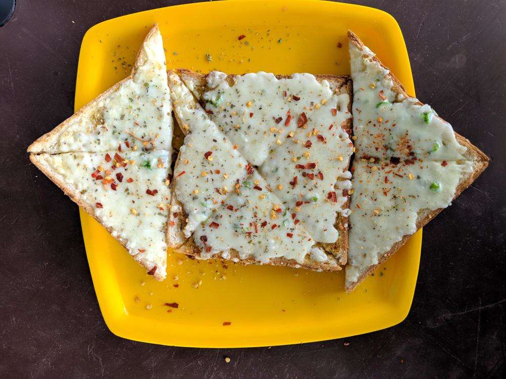 Late Night Food Joints | Gujarati Garba, Gujarati Food, Garba, Navratri 2019, Midnight Food Joints, Midnight Cafes