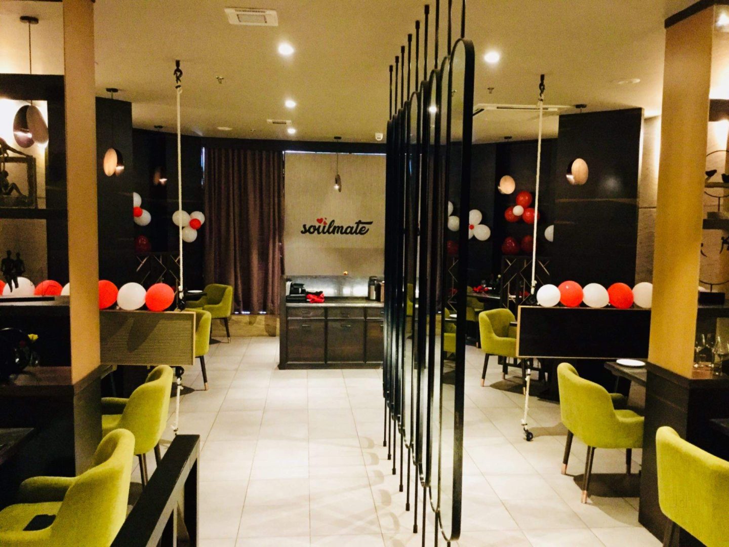 13 Candle Light Dinner Places In Ahmedabad For Date Night! Hungrito