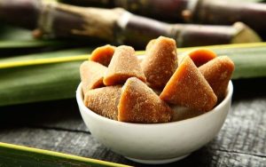 Benefits of eating jaggery in winter| jaggery