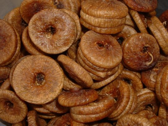 types of dry fruits and their benefits| Dry figs