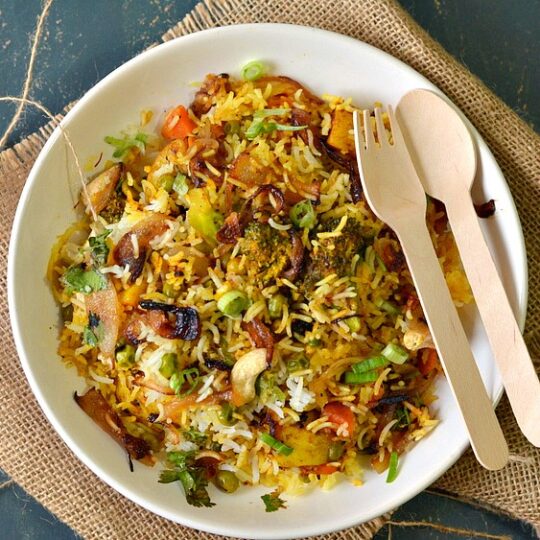 Indian dishes named after their place of origin| Hyderabadi biriyani