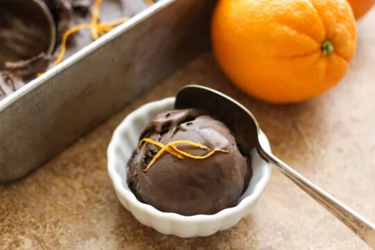 sweet dishes like icecreams| Chocolate orange icecream