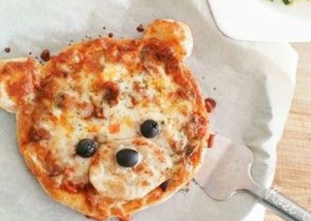 Celebrate Teddy day with cutest food| Teddy bear pizza