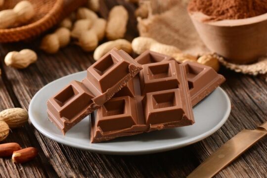 Different Types Of Chocolates And Their Uses| Milk chocolate