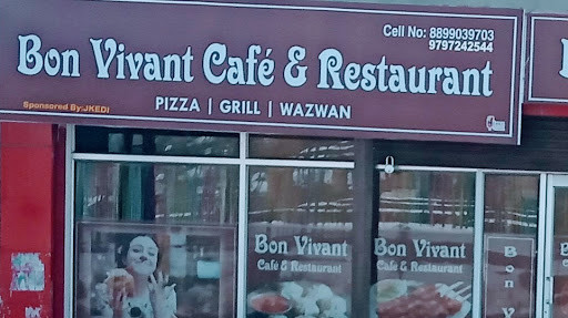Best Cafes in Gulmarg| Bon Vivant Cafe