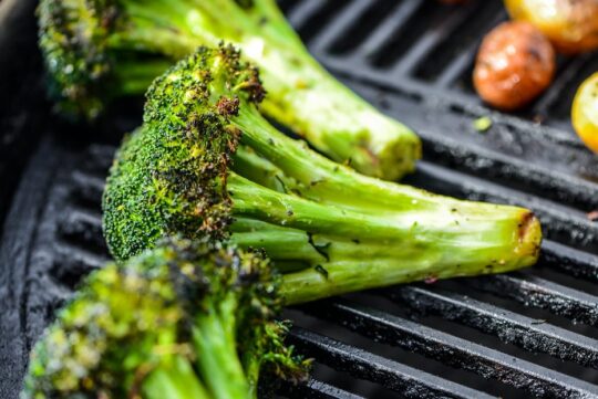 Foods That You Can Ea| broccolisily Barbeque At Home