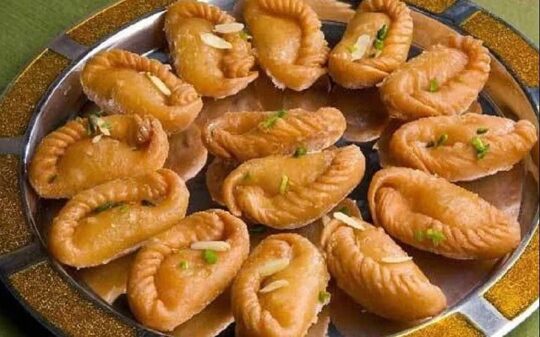 Culinary delights for Indian festivals| Gujiya