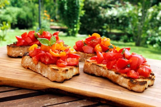Delightful Dishes You Can Make With Tomato| Tomato bruschetta