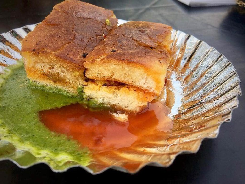 Favorite Dishes In Ahmedabad Over The Years| Vada Pav| Shreeji Krupa