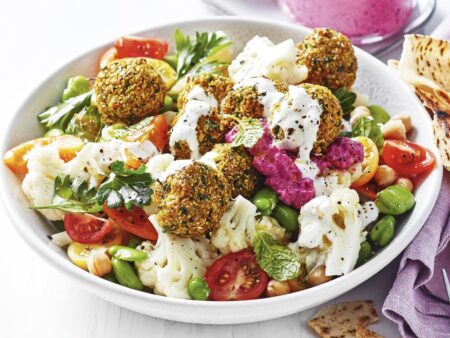 Fusion dishes| Falafel salad