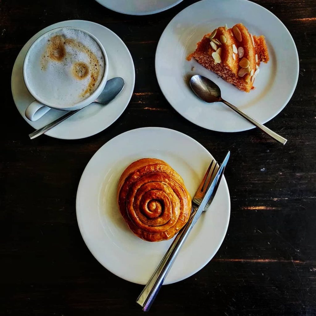 Best Cafes in Mussoorie| Landour Bakehouse