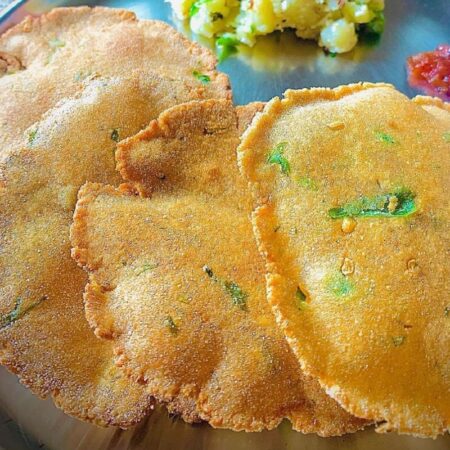 Tasty food dishes| Rajgira poori
