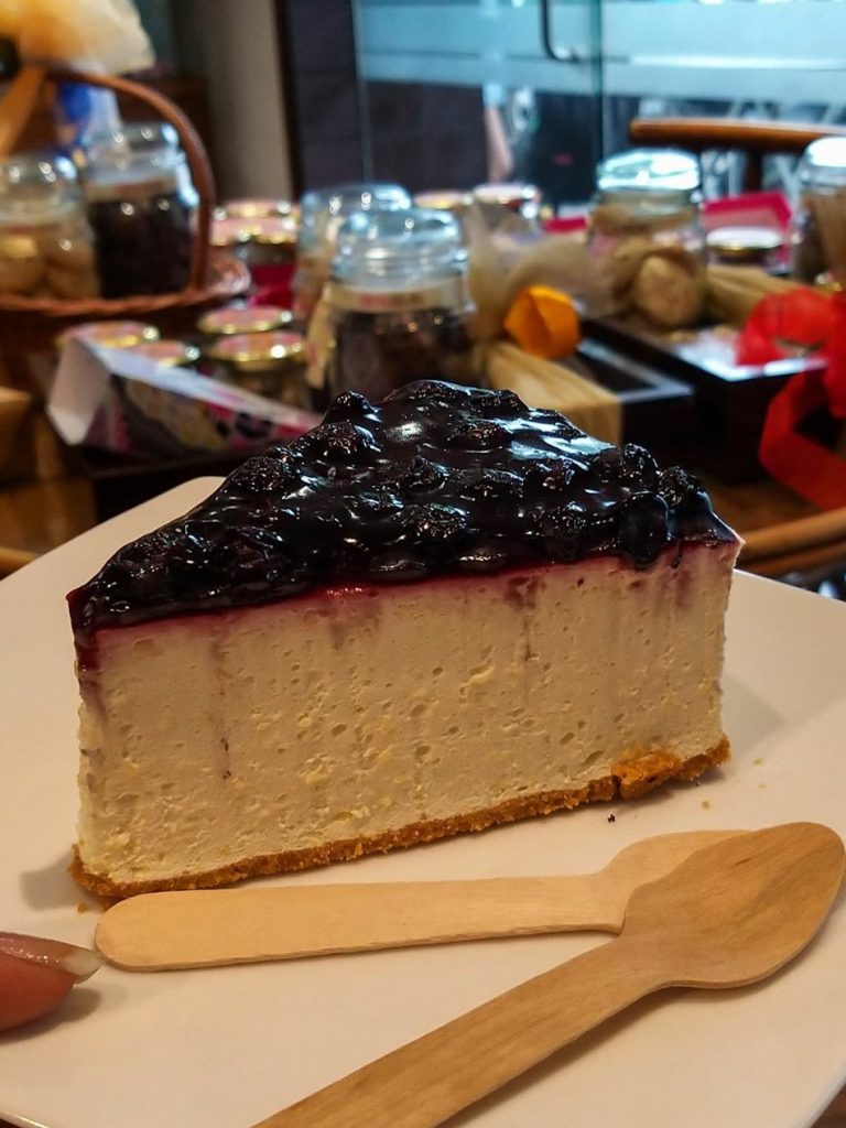 best cheesecakes in ahmedabad | Blueberry
