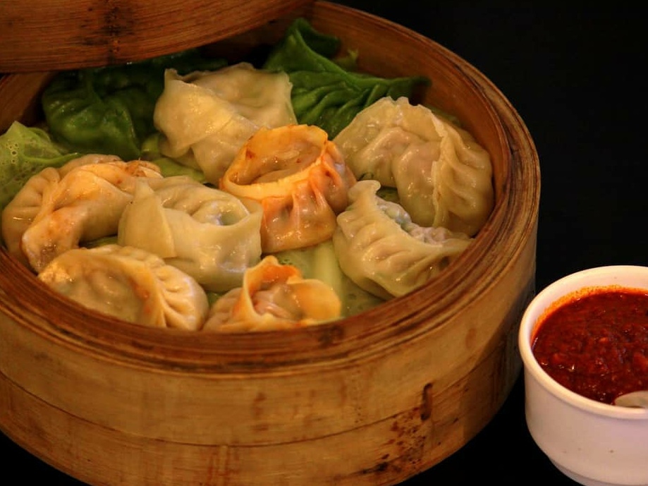 Top 5 places for momos in ahmedabad | Momoman