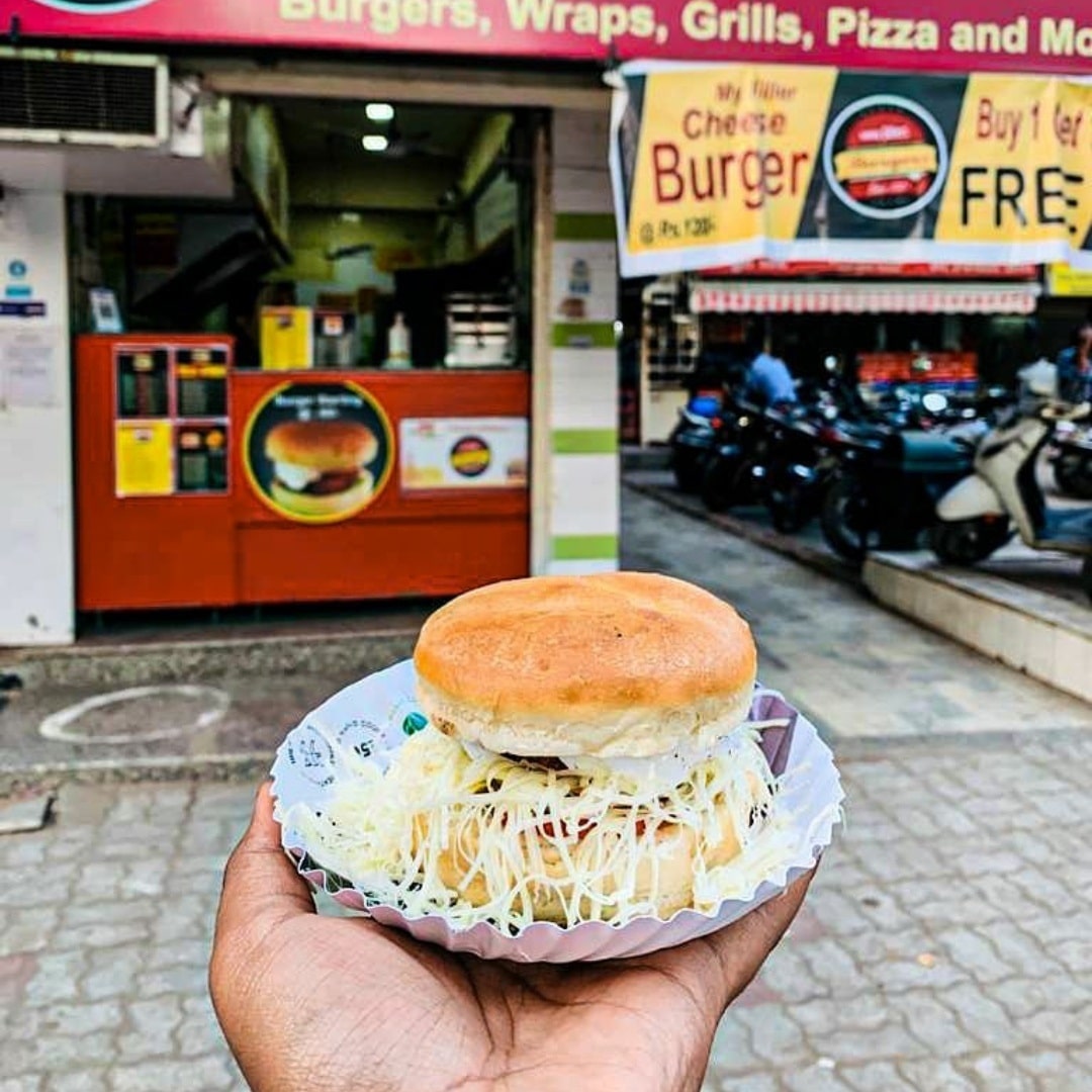 the-top-10-burger-places-in-ahmedabad