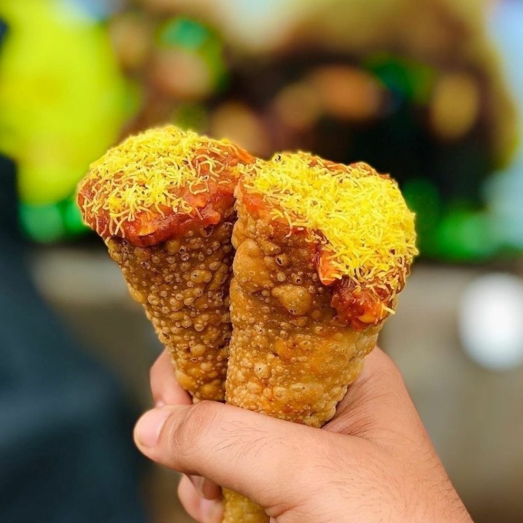 10 best dishes under rs 100 in ahmedabad - bhaji cone
