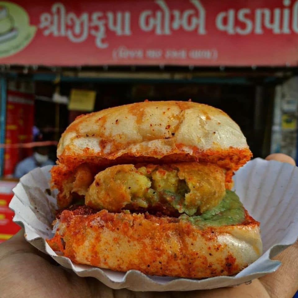 10 Best Dishes Under ₹100 In Ahmedabad