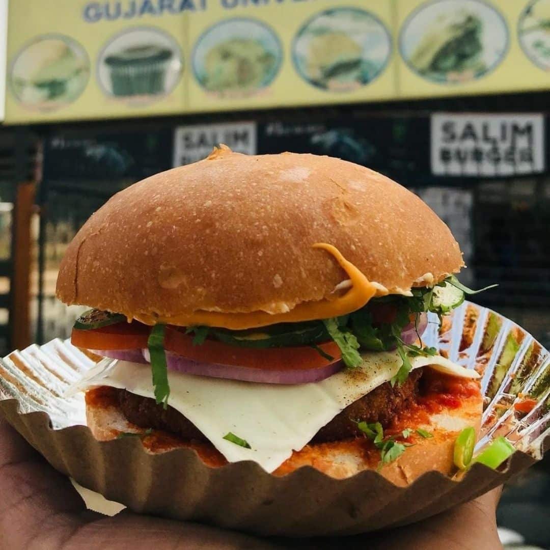10 Best Dishes Under ₹100 In Ahmedabad