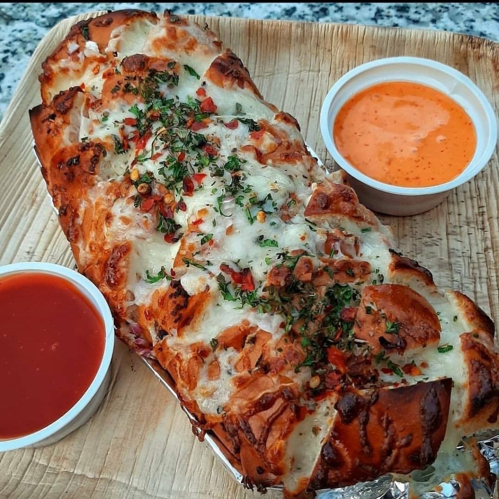 top 5 places for garlic bread in ahmedabad - aaryas grill