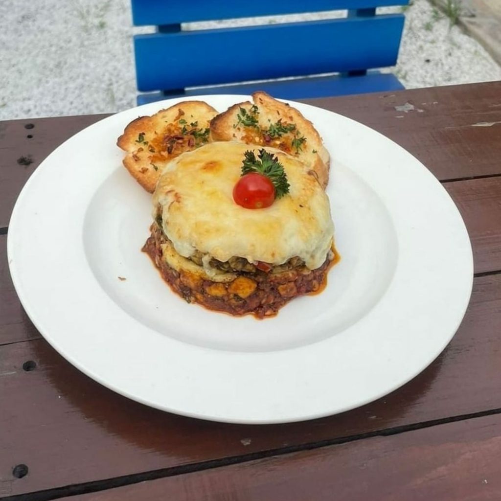 different dishes to try in ahmedabad - lasagna