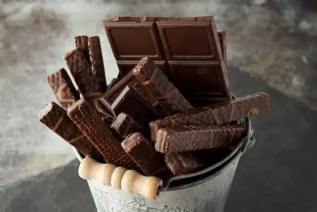 Dark chocolate bars and wafer bars